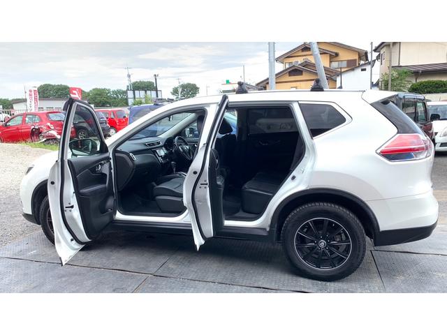 エクストレイル 20X VSA シートヒータ 盗難防止システム オートエアコン スマ-トキ- 衝突安全ボディ PS パワーウィンドウ 寒冷地 アイドリングS ダブルエアバック キーフリー エアバッグ ABS(12枚目)