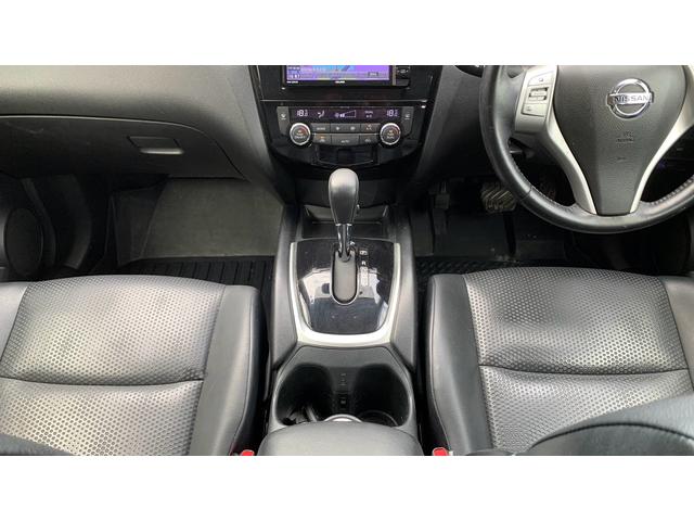 エクストレイル 20X VSA シートヒータ 盗難防止システム オートエアコン スマ-トキ- 衝突安全ボディ PS パワーウィンドウ 寒冷地 アイドリングS ダブルエアバック キーフリー エアバッグ ABS(19枚目)