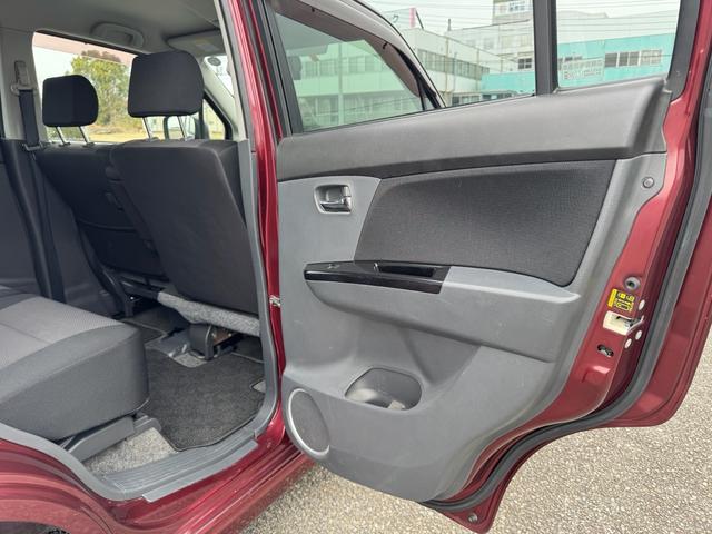 ワゴンＲスティングレー Ｘ　キーレスリモコン　Ｓキー　パワーウィンド　ＷエアＢ　運転席エアバッグ　エアコン　イモビ　ＡＢＳ　衝突安全ボディ　ＰＳ　フルフラットシート　ベンチシート（19枚目）