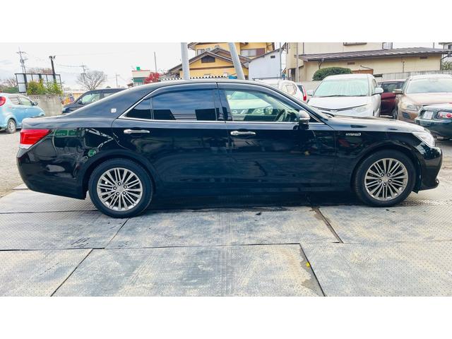 クラウンハイブリッド ロイヤルサルーン（5枚目）