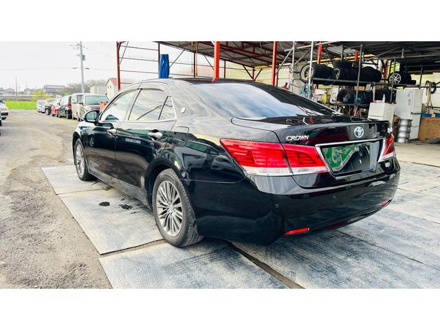 クラウンハイブリッド ロイヤルサルーン（6枚目）