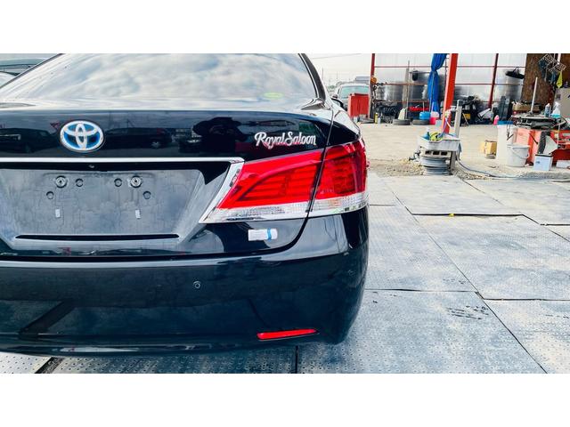 クラウンハイブリッド ロイヤルサルーン（7枚目）