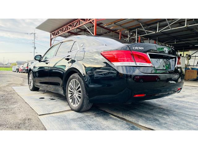 クラウンハイブリッド ロイヤルサルーン（8枚目）