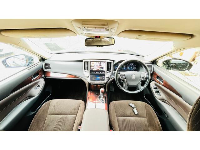 クラウンハイブリッド ロイヤルサルーン（25枚目）