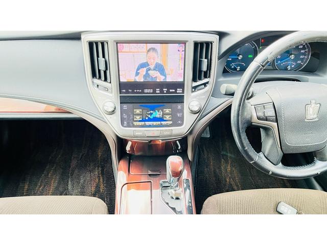 クラウンハイブリッド ロイヤルサルーン（28枚目）