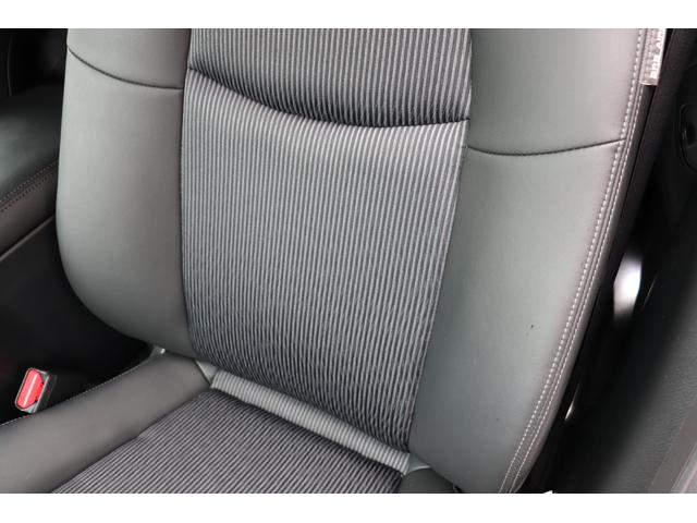 フーガ ３７０ＧＴ　タイプＳ　禁煙車／黒ハーフレザーシート／ＨＤＤナビ／フルセグＴＶ／Ｂｌｕｅｔｏｏｔｈ音楽／クルーズコントロール／間接照明／ＥＴＣ／２０インチ純正アルミ／ドライブレコーダー／ディープブロンズ（43枚目）