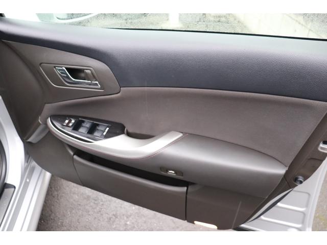 クラウン アスリート　スペシャルナビパッケージ　禁煙車／後期型／純正ナビ＆テレビ／Ｂｌｕｅｔｏｏｔｈ音楽／バックカメラ／ビルトインＥＴＣ／クルーズコントロール／車検整備付（48枚目）