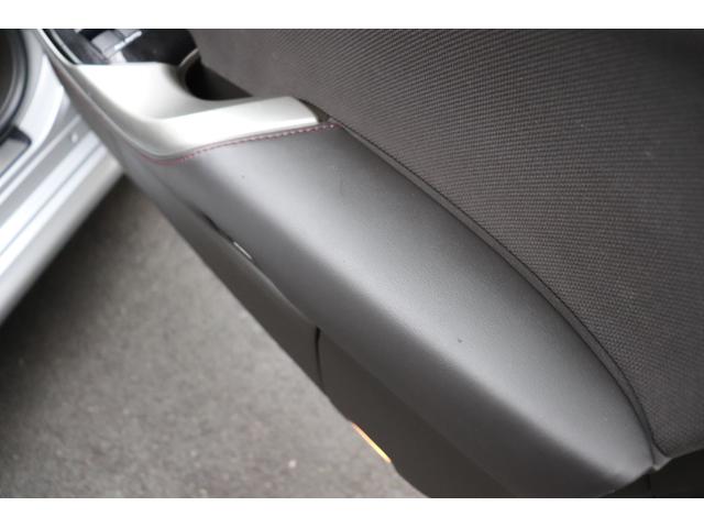 クラウン アスリート　スペシャルナビパッケージ　禁煙車／後期型／純正ナビ＆テレビ／Ｂｌｕｅｔｏｏｔｈ音楽／バックカメラ／ビルトインＥＴＣ／クルーズコントロール／車検整備付（49枚目）