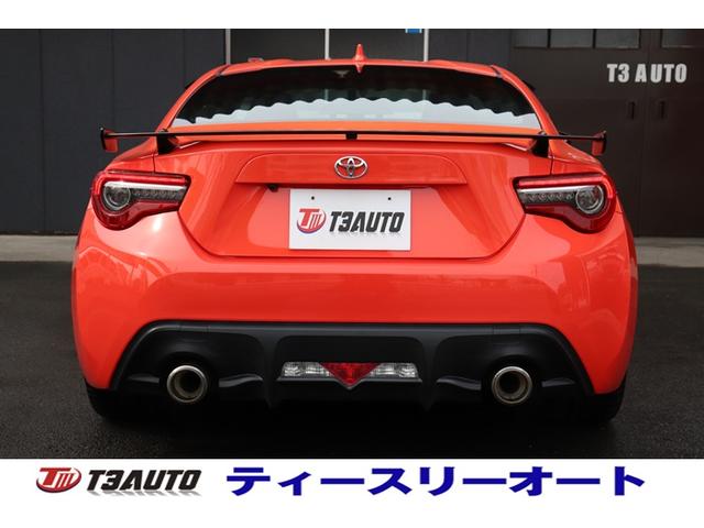 86 GTソーラーオレンジリミテッド 禁煙車/特別限定車/純正ブレンボキャリパー/本革&アルカンターラシート/純正ナビ&テレビ/バックカメラ/シートヒーター/ETC/ドライブレコーダー/ノーマル車/車検整備付(5枚目)