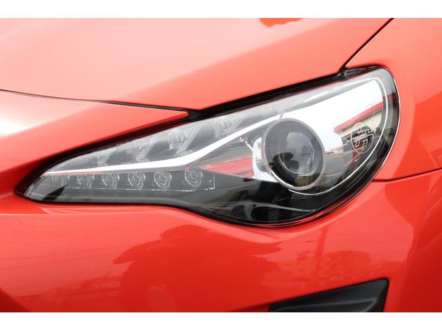 86 GTソーラーオレンジリミテッド 禁煙車/特別限定車/純正ブレンボキャリパー/本革&アルカンターラシート/純正ナビ&テレビ/バックカメラ/シートヒーター/ETC/ドライブレコーダー/ノーマル車/車検整備付(11枚目)