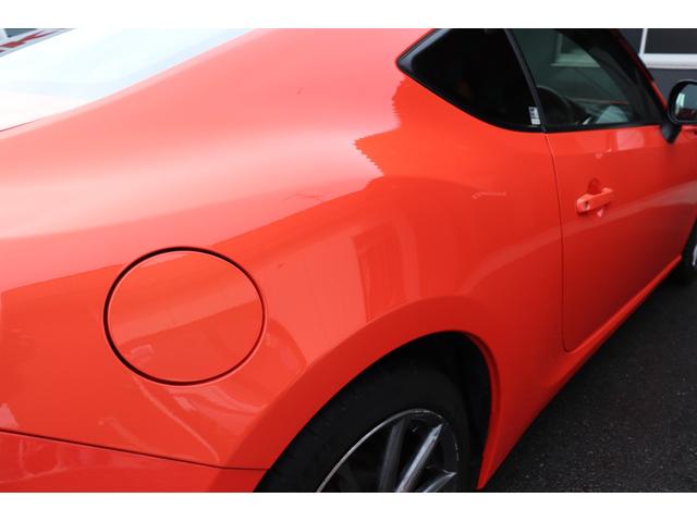 86 GTソーラーオレンジリミテッド 禁煙車/特別限定車/純正ブレンボキャリパー/本革&アルカンターラシート/純正ナビ&テレビ/バックカメラ/シートヒーター/ETC/ドライブレコーダー/ノーマル車/車検整備付(18枚目)