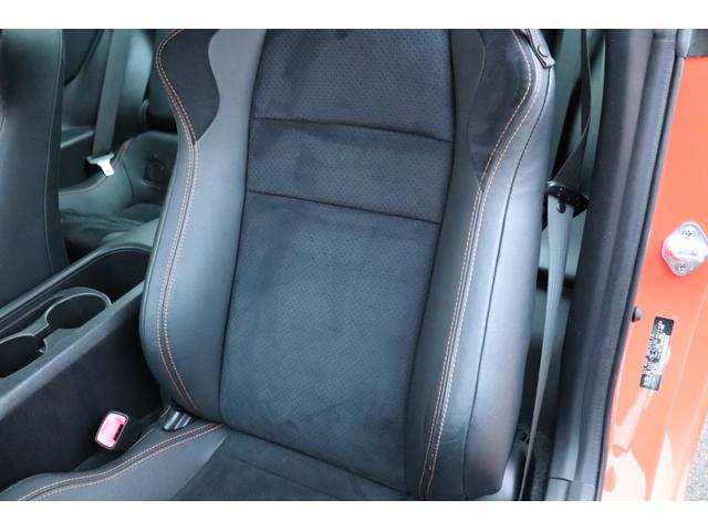 86 GTソーラーオレンジリミテッド 禁煙車/特別限定車/純正ブレンボキャリパー/本革&アルカンターラシート/純正ナビ&テレビ/バックカメラ/シートヒーター/ETC/ドライブレコーダー/ノーマル車/車検整備付(50枚目)