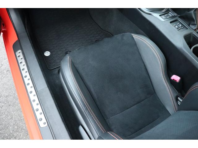 86 GTソーラーオレンジリミテッド 禁煙車/特別限定車/純正ブレンボキャリパー/本革&アルカンターラシート/純正ナビ&テレビ/バックカメラ/シートヒーター/ETC/ドライブレコーダー/ノーマル車/車検整備付(51枚目)