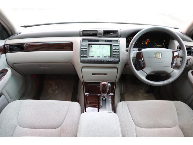 クラウン ロイヤルサルーンG 後期型/禁煙車/後席リクライニング/保冷庫/電動サンシェード/純正ナビ/レーダークルーズコントロール/前後ドライブレコーダー/クールボックス/シートメモリー(44枚目)