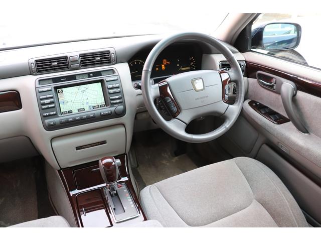 クラウン ロイヤルサルーンG 後期型/禁煙車/後席リクライニング/保冷庫/電動サンシェード/純正ナビ/レーダークルーズコントロール/前後ドライブレコーダー/クールボックス/シートメモリー(49枚目)