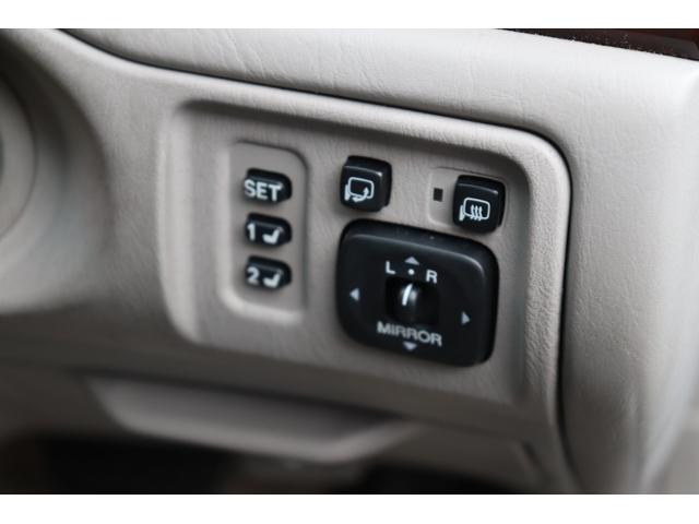 クラウン ロイヤルサルーンG 後期型/禁煙車/後席リクライニング/保冷庫/電動サンシェード/純正ナビ/レーダークルーズコントロール/前後ドライブレコーダー/クールボックス/シートメモリー(63枚目)