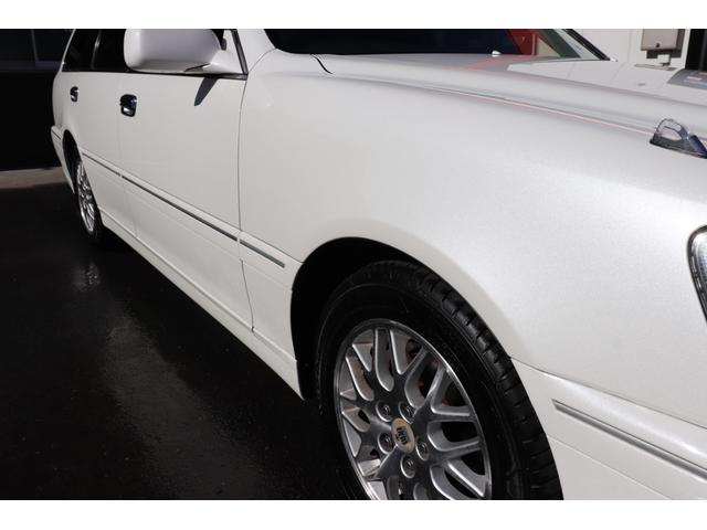 クラウンエステート アスリートプレミアム 後期型/特別限定車/禁煙車/純正ナビ/ノーマル車/キーレス/ディスチャージヘッドライト/車検整備付(16枚目)