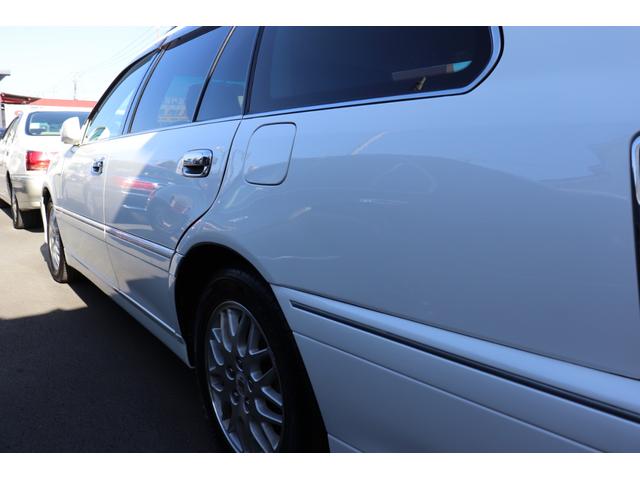 クラウンエステート アスリートプレミアム 後期型/特別限定車/禁煙車/純正ナビ/ノーマル車/キーレス/ディスチャージヘッドライト/車検整備付(18枚目)