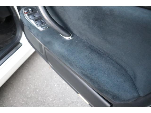 クラウンエステート アスリートプレミアム 後期型/特別限定車/禁煙車/純正ナビ/ノーマル車/キーレス/ディスチャージヘッドライト/車検整備付(45枚目)