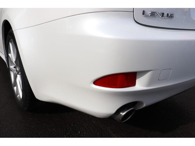 ＩＳ ＩＳ２５０　後期型／サンルーフ／純正ナビ／フルセグテレビ／バックカメラ／Ｂｌｕｅｔｏｏｔｈ音楽／純正アルミ／車検整備付（14枚目）