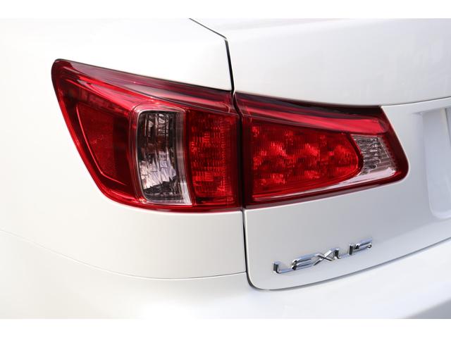 ＩＳ ＩＳ２５０　後期型／サンルーフ／純正ナビ／フルセグテレビ／バックカメラ／Ｂｌｕｅｔｏｏｔｈ音楽／純正アルミ／車検整備付（28枚目）