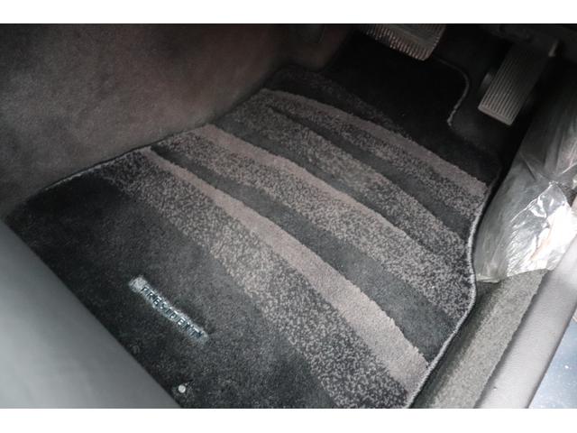 �����t���A�}�b�g�ł��B�Y��ȏ�Ԃł��B