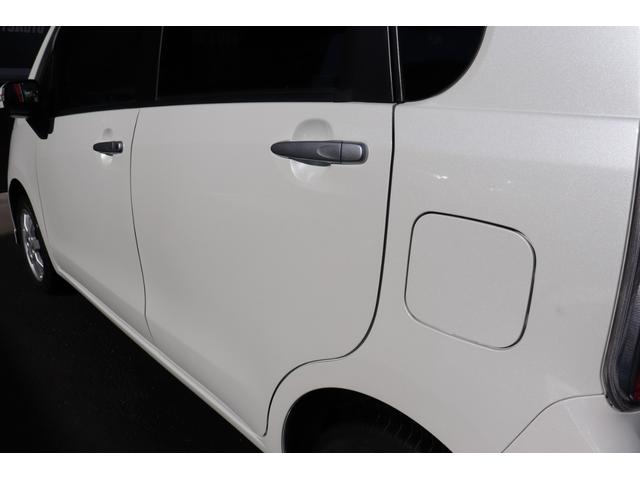 ムーヴ カスタム　Ｘ　禁煙車／純正ＣＤオーディオ／純正アルミ／スマートキー（18枚目）