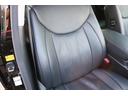 運転席のシートの状態です。多少の使用感はございますが良好です。