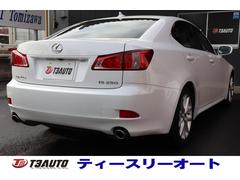 ��Ź�Ǥϲ�¤��̵���Ρ��ޥ�֤��濴�˸������ƻ�����Ƥ���ޤ����⳰�������٤ˤϼ������������ޤ��ΤǤ����ڤˤ��䤤��碌���������� 4