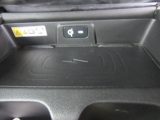 フロンクス ベースグレード　９インチスマートフォン連携ナビゲーション　全方位モニター　電動パーキング　ワイヤレス充電器　ブレーキホールド　前席シートヒーター　リヤヒーターダクト　ヘッドアップディスプレイ　スズキセーフティサポート（22枚目）