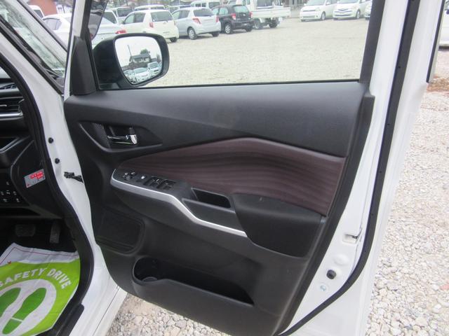 ソリオバンディット ハイブリッドＭＶ　全方位モニター　デュアルカメラブレーキ　ハイブリッドＭＶ　フルタイム４ＷＤ　１０インチナビ　フルセグ　全方位モニター　ＥＴＣ２．０　前後ドライブレコーダー　ＨＤＭＩ接続ケーブル　ＡＣパワープラグ　エンジンスターター（12枚目）