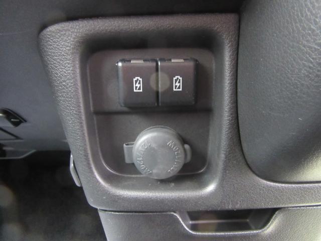 ソリオバンディット ハイブリッドＭＶ　全方位モニター　デュアルカメラブレーキ　ハイブリッドＭＶ　フルタイム４ＷＤ　１０インチナビ　フルセグ　全方位モニター　ＥＴＣ２．０　前後ドライブレコーダー　ＨＤＭＩ接続ケーブル　ＡＣパワープラグ　エンジンスターター（23枚目）