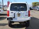 ジムニー XC 社外フロント&リアバンパー リフトアップ 社外16インチAW ケンウッドナビ ターボ 4WD 4AT 追加スピーカー ETC キーレス 電動格納式ドアミラー エアバッグ エアコン パワステ エアバッグ 中古車画像_3