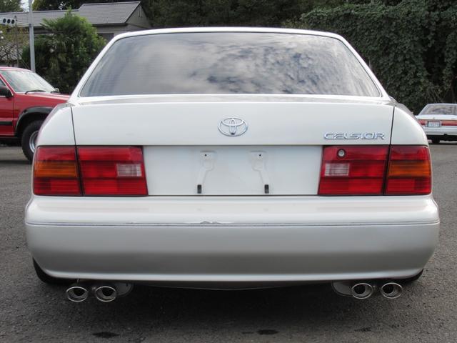 セルシオ Ｃ仕様　ＳＳＲ１９インチＡＷ　ＲＳ－Ｒ車高調公認　社外マフラー　Ｔ－ＤＥＭＡＮＤロアアーム　社外タイロッドエンド　前席パワーシート　ＥＴＣ（7枚目）