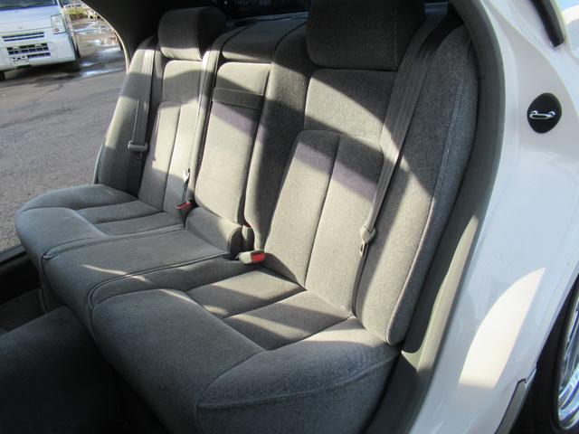 セルシオ Ｃ仕様　ＳＳＲ１９インチＡＷ　ＲＳ－Ｒ車高調公認　社外マフラー　Ｔ－ＤＥＭＡＮＤロアアーム　社外タイロッドエンド　前席パワーシート　ＥＴＣ（38枚目）