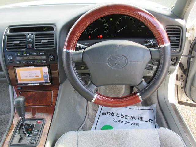 セルシオ Ｃ仕様　ＳＳＲ１９インチＡＷ　ＲＳ－Ｒ車高調公認　社外マフラー　Ｔ－ＤＥＭＡＮＤロアアーム　社外タイロッドエンド　前席パワーシート　ＥＴＣ（40枚目）