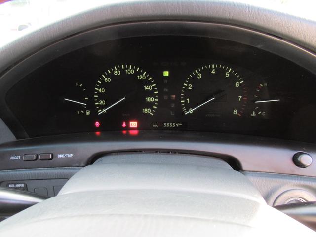 セルシオ Ｃ仕様　ＳＳＲ１９インチＡＷ　ＲＳ－Ｒ車高調公認　社外マフラー　Ｔ－ＤＥＭＡＮＤロアアーム　社外タイロッドエンド　前席パワーシート　ＥＴＣ（42枚目）