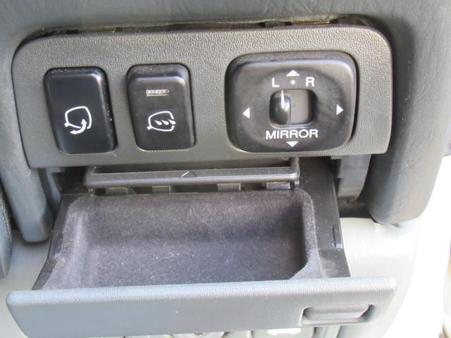 セルシオ Ｃ仕様　ＳＳＲ１９インチＡＷ　ＲＳ－Ｒ車高調公認　社外マフラー　Ｔ－ＤＥＭＡＮＤロアアーム　社外タイロッドエンド　前席パワーシート　ＥＴＣ（47枚目）