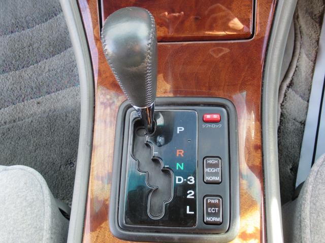 セルシオ Ｃ仕様　ＳＳＲ１９インチＡＷ　ＲＳ－Ｒ車高調公認　社外マフラー　Ｔ－ＤＥＭＡＮＤロアアーム　社外タイロッドエンド　前席パワーシート　ＥＴＣ（55枚目）