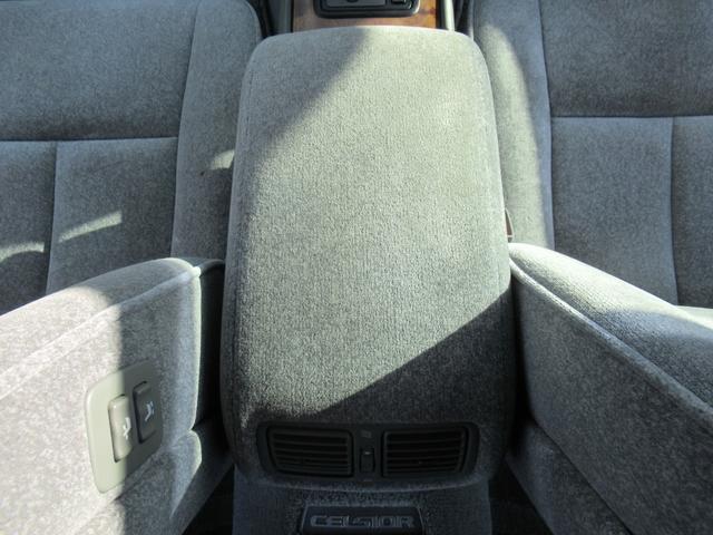 セルシオ Ｃ仕様　ＳＳＲ１９インチＡＷ　ＲＳ－Ｒ車高調公認　社外マフラー　Ｔ－ＤＥＭＡＮＤロアアーム　社外タイロッドエンド　前席パワーシート　ＥＴＣ（58枚目）