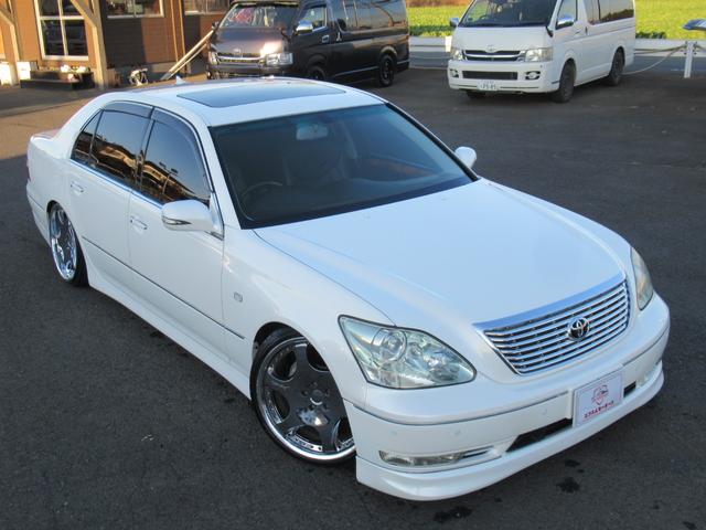 セルシオ eR仕様 純正エアロ 黒皮 マークレビンソン 車高調 クレンツェ20インチ 社外マフラー(2枚目)