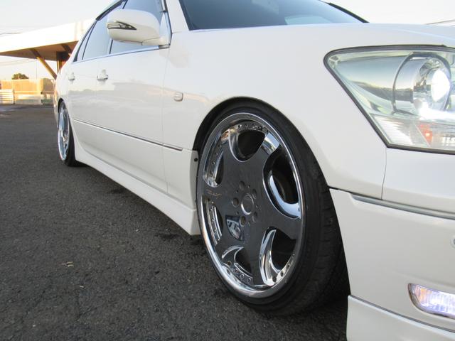 セルシオ eR仕様 純正エアロ 黒皮 マークレビンソン 車高調 クレンツェ20インチ 社外マフラー(29枚目)