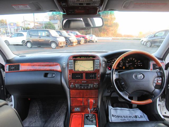 セルシオ eR仕様 純正エアロ 黒皮 マークレビンソン 車高調 クレンツェ20インチ 社外マフラー(33枚目)