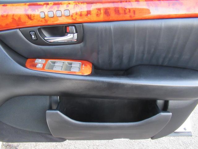 セルシオ eR仕様 純正エアロ 黒皮 マークレビンソン 車高調 クレンツェ20インチ 社外マフラー(66枚目)