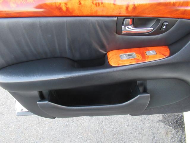 セルシオ eR仕様 純正エアロ 黒皮 マークレビンソン 車高調 クレンツェ20インチ 社外マフラー(70枚目)