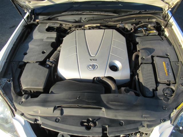 クラウン アスリート　プレミアムエディション　黒皮　サンルーフ　地でぢ　ユーザー様買取直販車　車検令和８年１２月　新車保証書　取説完備（76枚目）