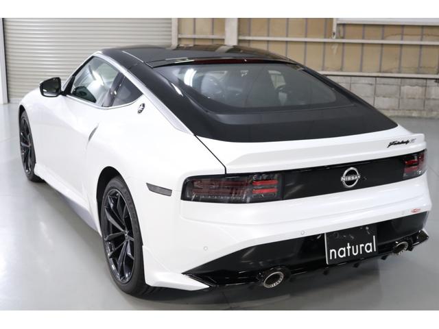 日産 フェアレディZ バージョンST 709.0万円 令和4年(2022年 日産 フェアレディZ バージョンST 709.0万円 令和4年(2022年