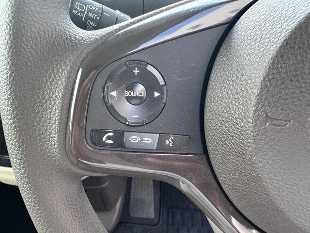 N-BOX G・Lホンダセンシング ナビ・TV・ETC・アイドリングストップ・バックカメラ・クルーズコントロール・クリアランスソナー・車線逸脱警報・衝突軽減警報・オートライト・電動スライドドア・社外アルミホイール・ドライブレコーダー(22枚目)