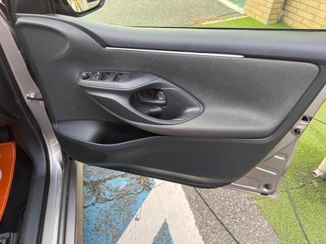 ヤリス G ナビ・TV・ETC・Bluetooth・車線逸脱警報・オートライト・オートハイビーム・バックカメラ(16枚目)