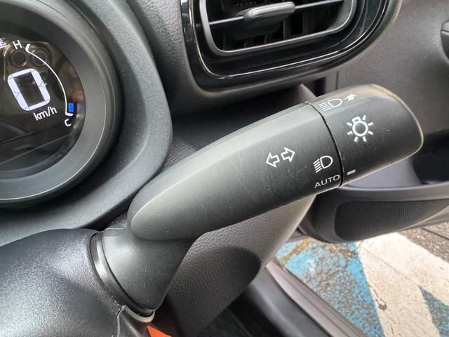 ヤリス G ナビ・TV・ETC・Bluetooth・車線逸脱警報・オートライト・オートハイビーム・バックカメラ(22枚目)